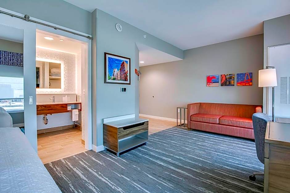 Hampton Inn & Suites by Hilton Louisville East Oxmoor