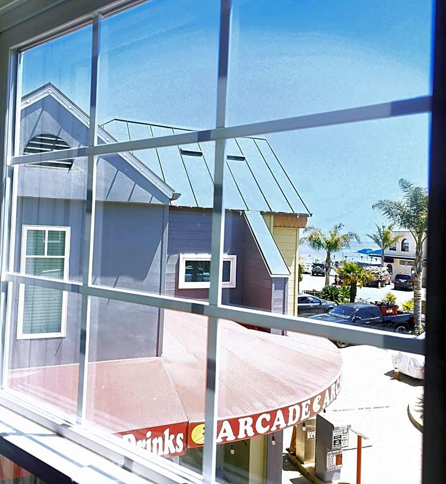 Capitola Hotel