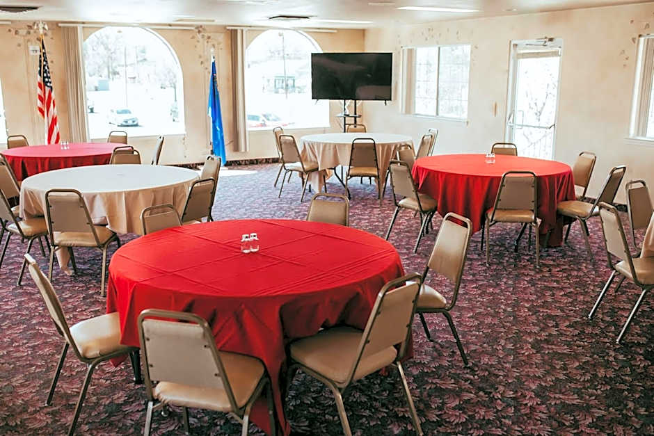 Carson City Plaza Hotel