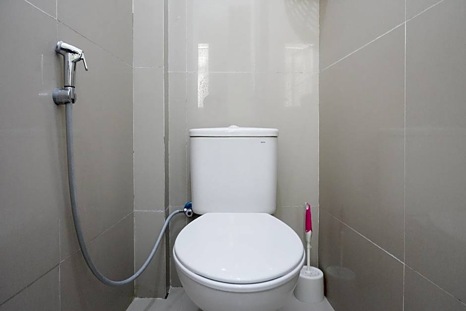 RedDoorz Syariah near Gerbang Tol Krapyak 2 Semarang