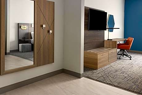 Standard King Room with Mobility Accessible Roll-In Shower