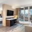 Delta Hotels Vancouver Downtown Suites