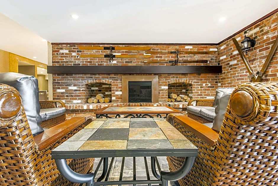 Comfort Inn & Suites Collingwood