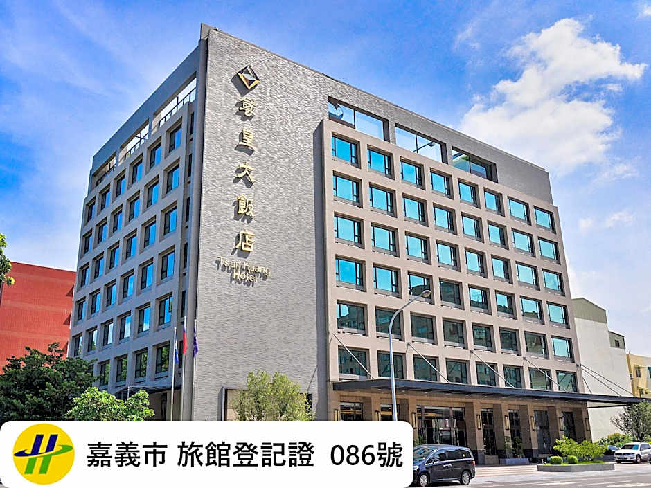 Tsun Huang Hotel