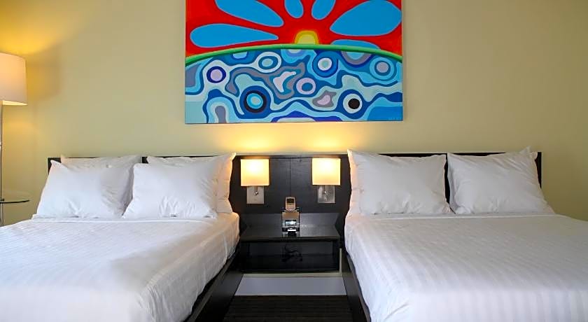 Hotel Current