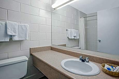 Deluxe Double Room with Two Double Beds - Non-Smoking