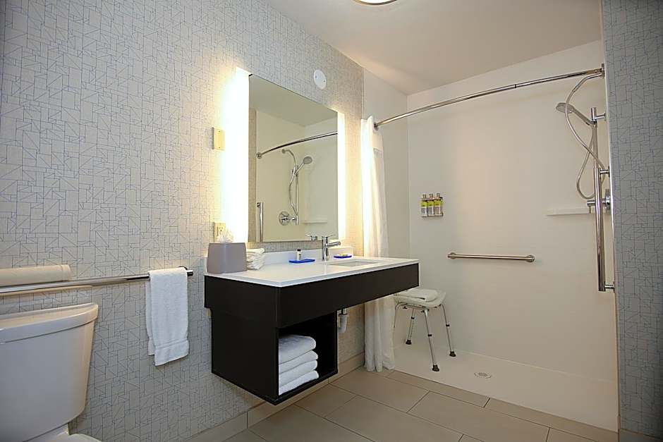 Holiday Inn Express Hotel & Suites Ashland By IHG