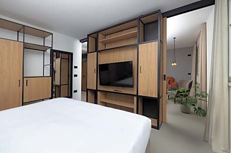 Superior Apartment with City View