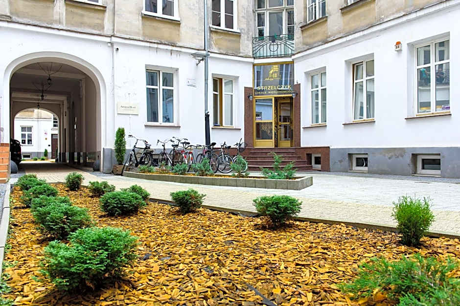 Constitution Square Rooms