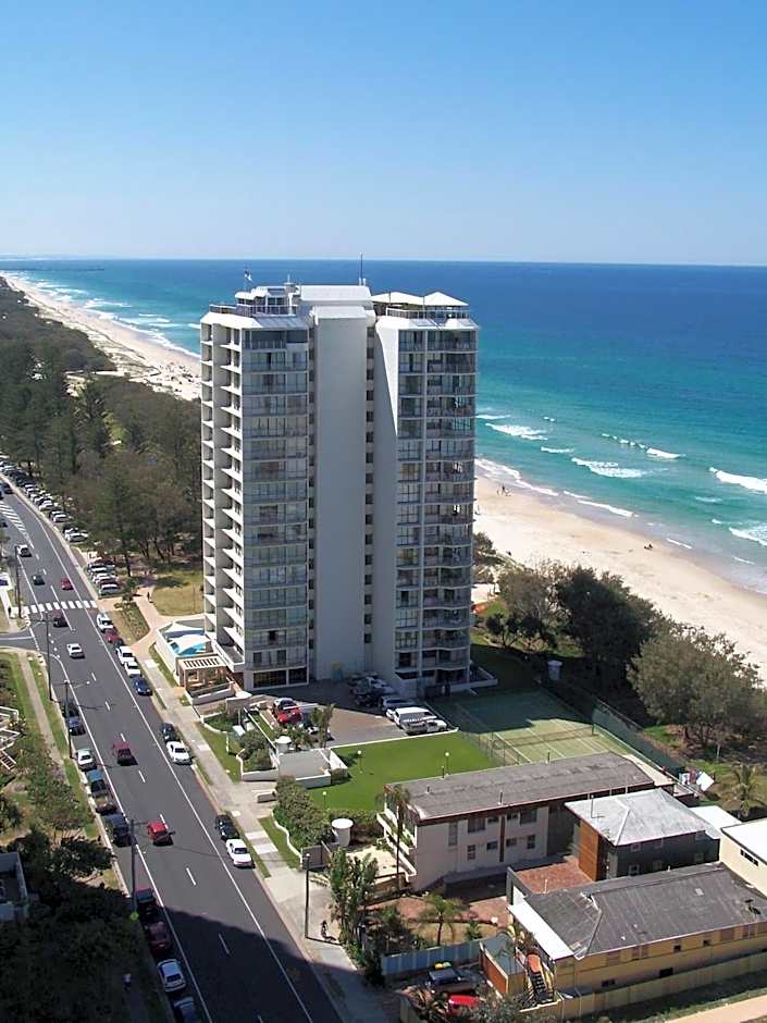 Golden Sands on the Beach - Absolute Beachfront Apartments
