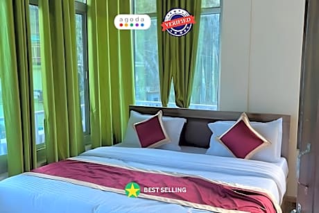 Goroomgo Morning Moon Near Mall Road Bhimtal