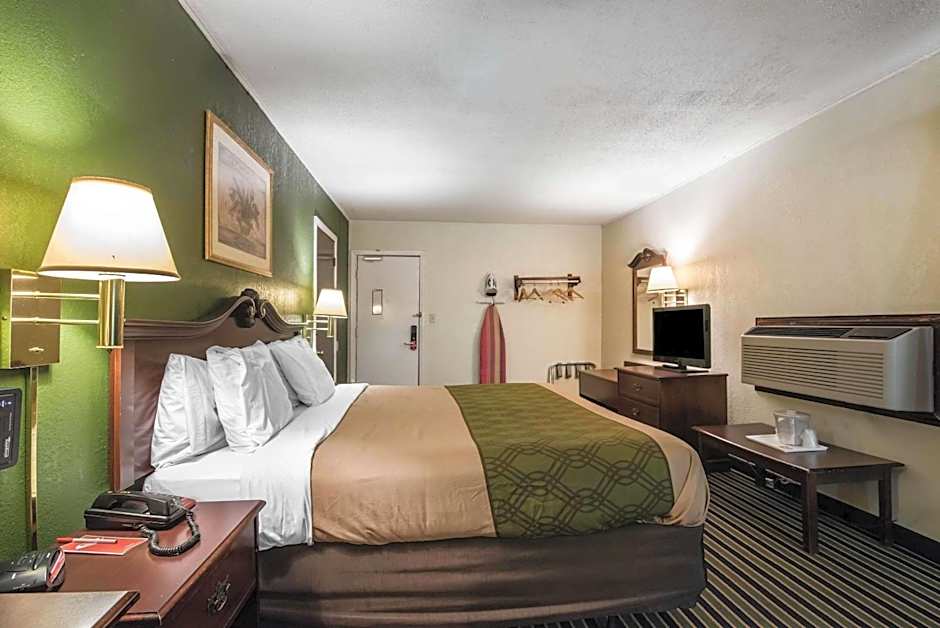 Econo Lodge Brattleboro South