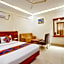 FabHotel Savi Inn - Nr. Mantri Square Mall