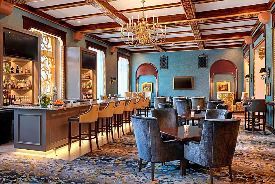 The Hotel Saskatchewan, Autograph Collection by Marriott