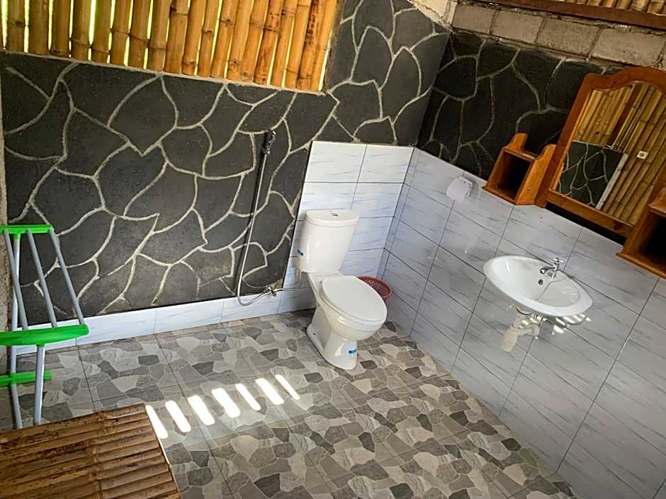 The Alam Bungalow & Restaurant