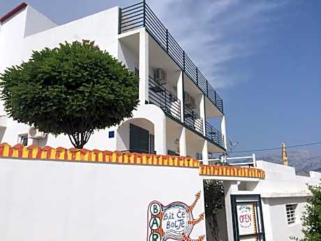 Family Room with Sea View
