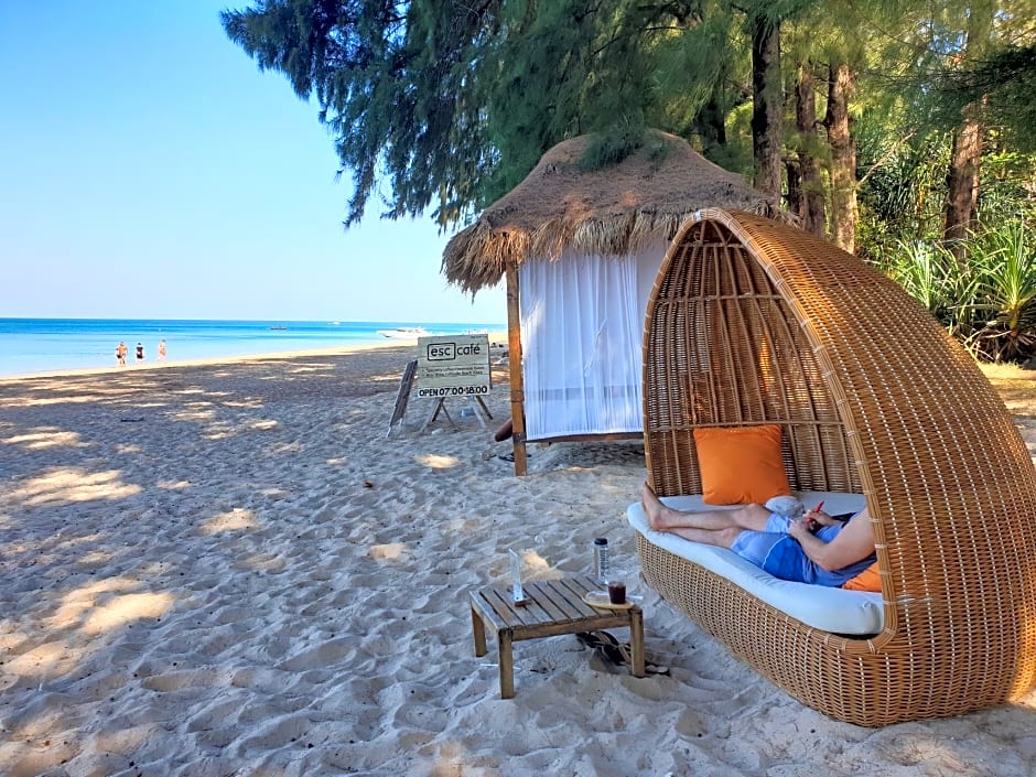 Long Beach Chalet - SHA Extra Plus