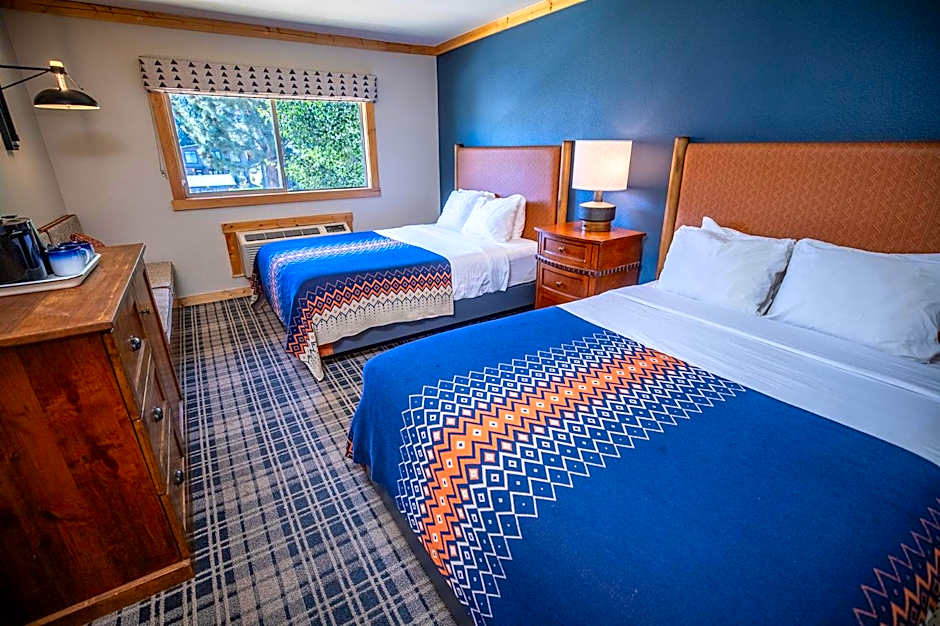 Photo 1 of 3 of Deluxe 2 Queen Beds