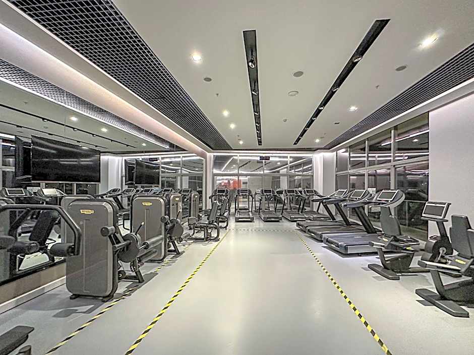 Charisma De Luxe Hotel