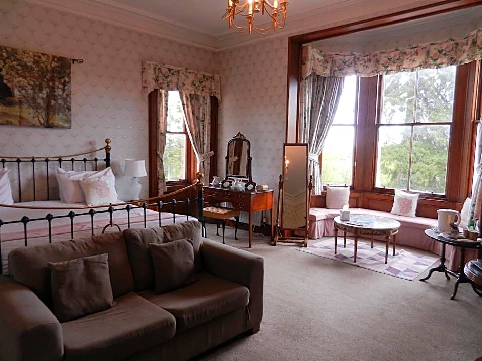 Mansfield Castle Hotel