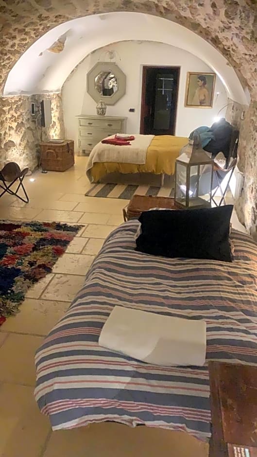 La villageoise, chambre troglodyte pitoresque au c¿ur du village