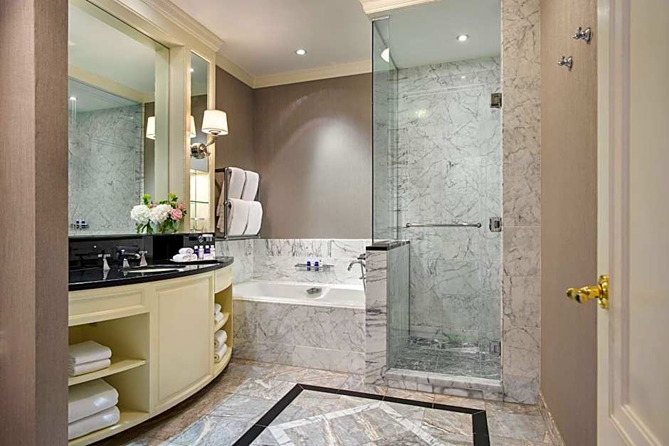 The Shelbourne, Autograph Collection