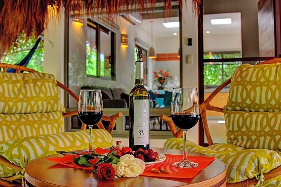 Riviera Maya Suites
