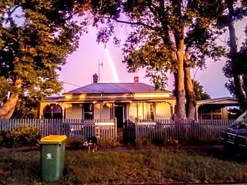 Sylvia Lodge A step back in time pet friendly Homestay