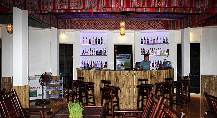 Mai Chau Sunset Boutique Hotel