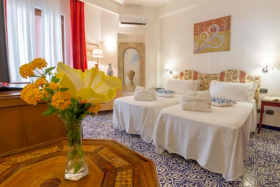 Hotel Eros