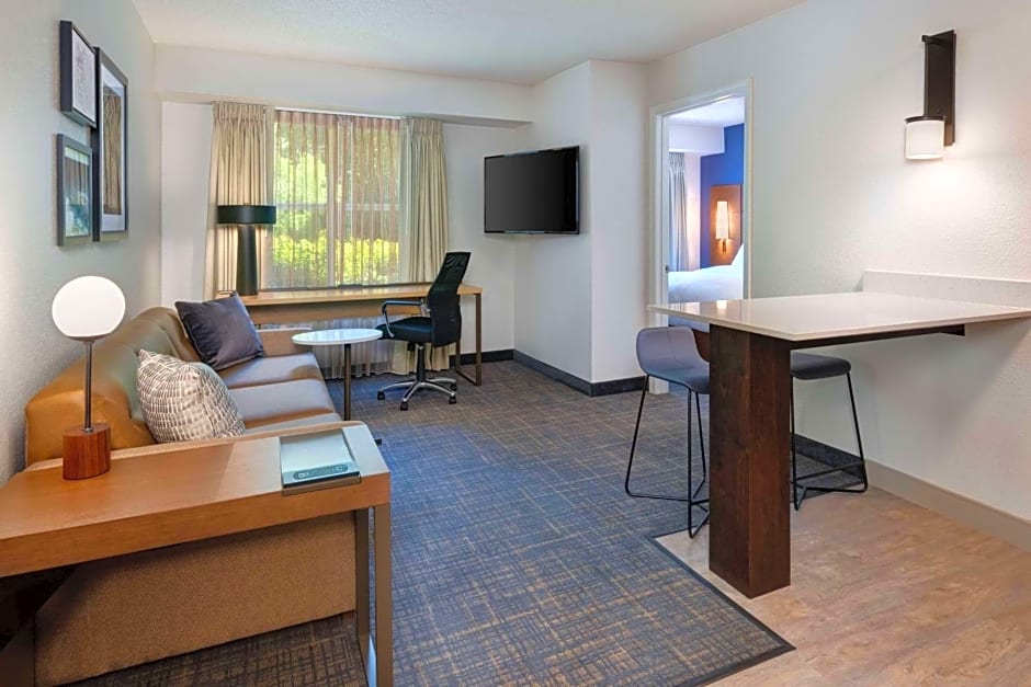 Sonesta ES Suites Atlanta Alpharetta North Point Mall