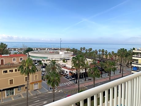DOUBLE ROOM WITH BALCONY SEA VIEW