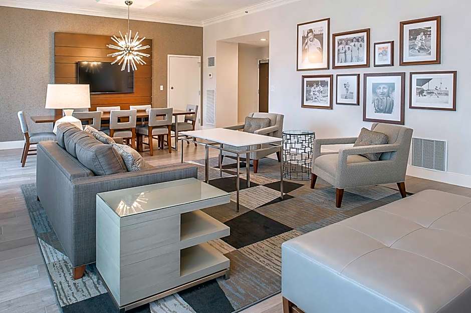 Hilton St. Louis At The Ballpark