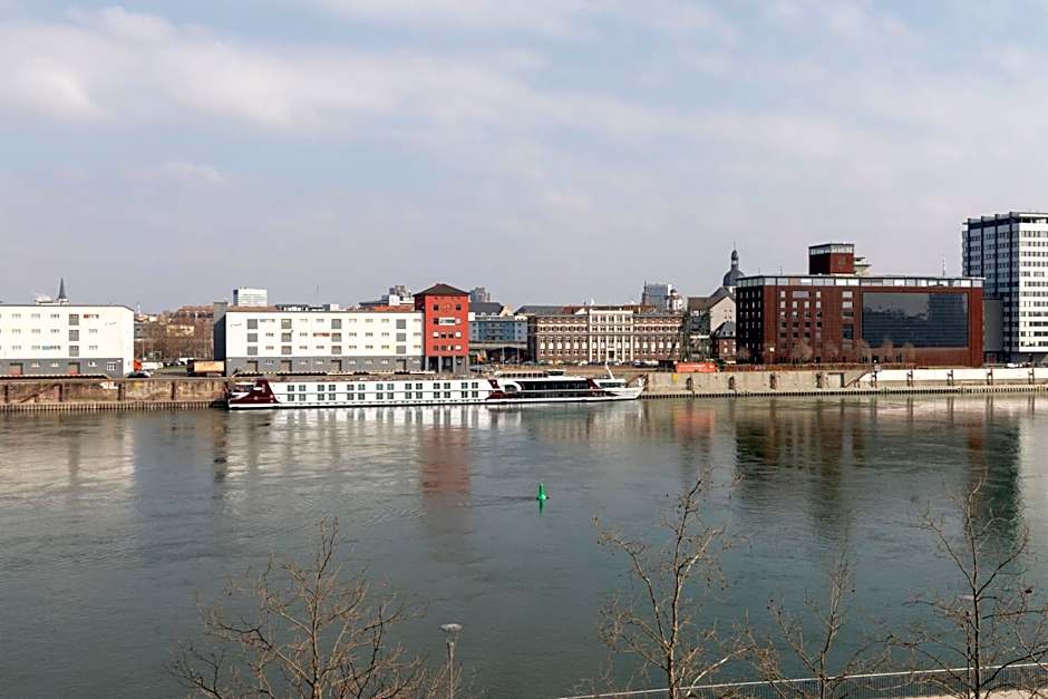 Moxy by Marriott Ludwigshafen