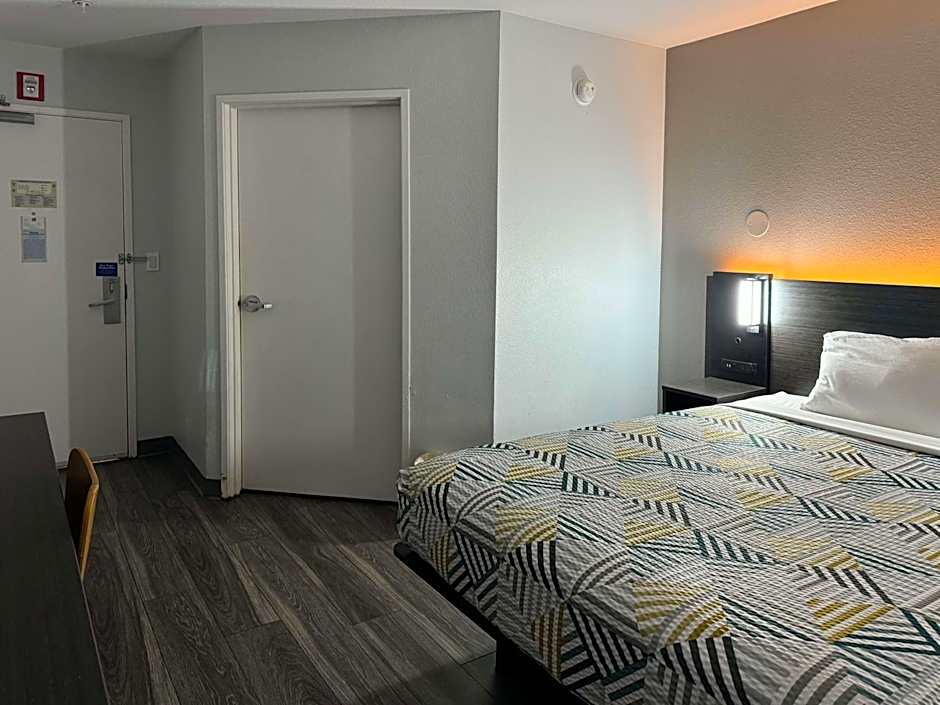 Motel 6-Brownsville, TX