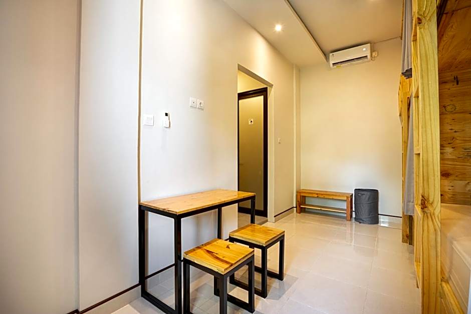 K Hostel Seminyak