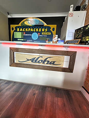 The Entrance Backpackers