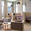 Courtyard by Marriott Santiago Las Condes