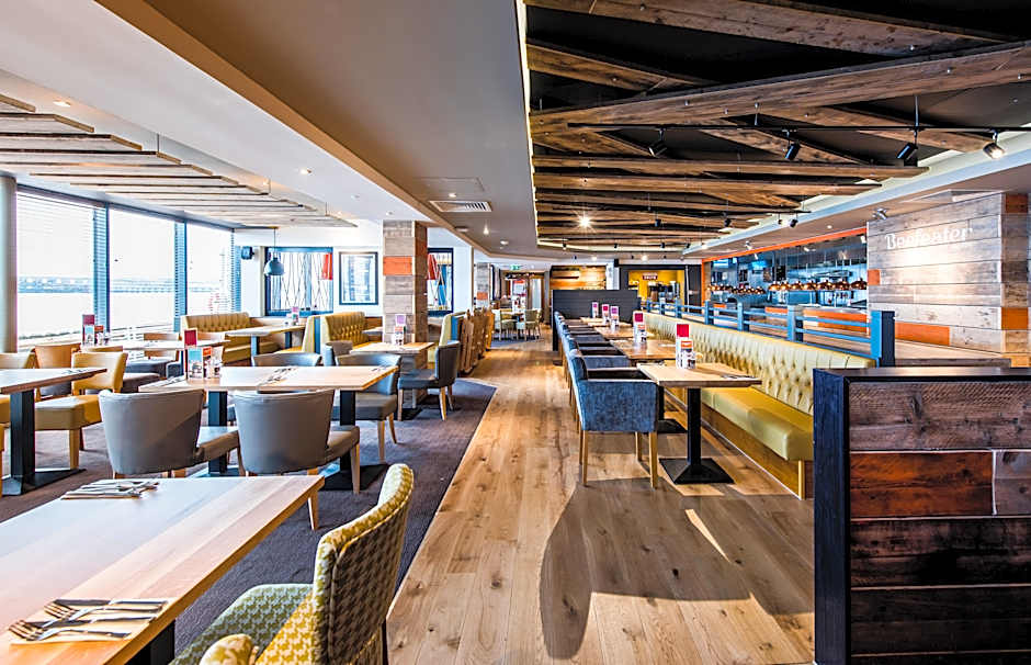 Premier Inn Dundee Centre