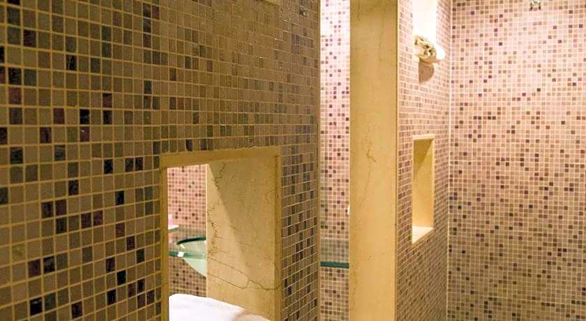 Sarovar Portico Kalupur Ahmedabad