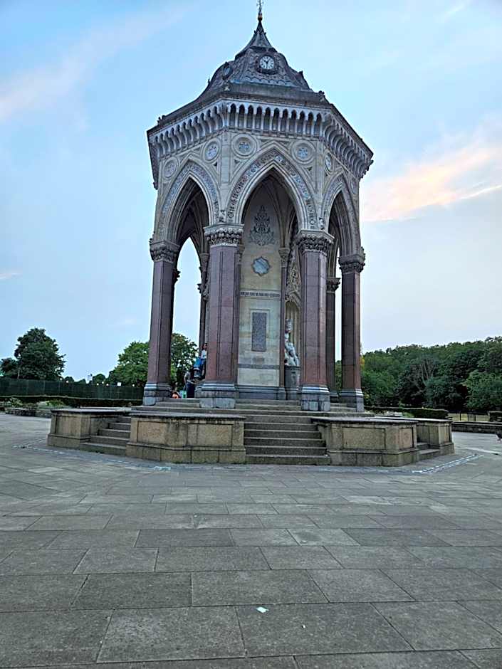 London Comfy Doubles