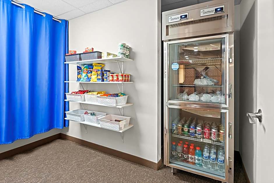 Days Inn by Wyndham Lamont