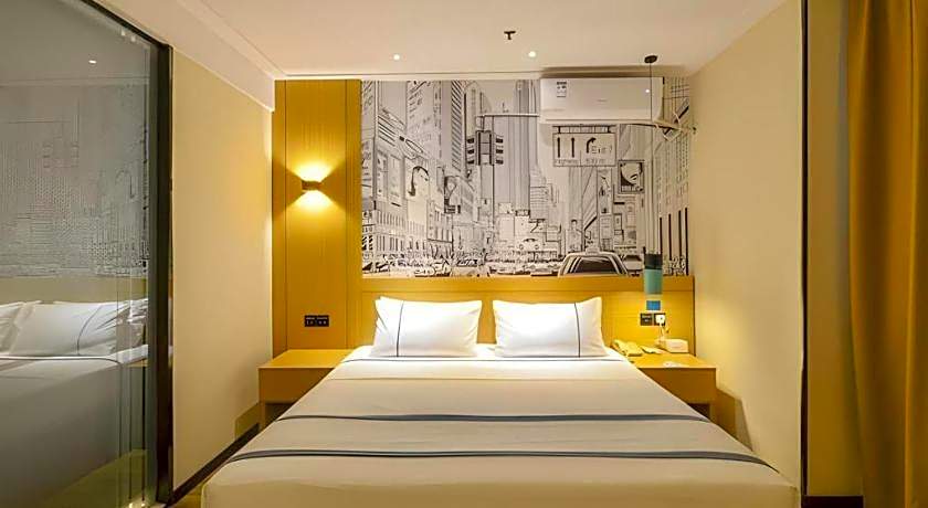 City Comfort Inn Wuhan Caidian Square