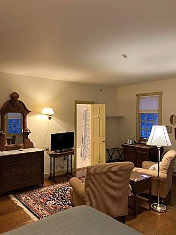 Tyler Room