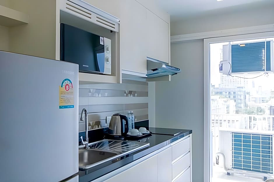 United Residence Ekamai Bangkok