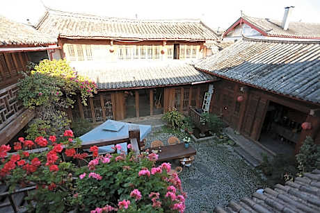 VUE Hotel Lijiang Qingchen