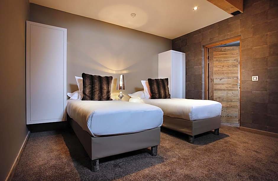Photo 1 of 8 of Prestige Suite