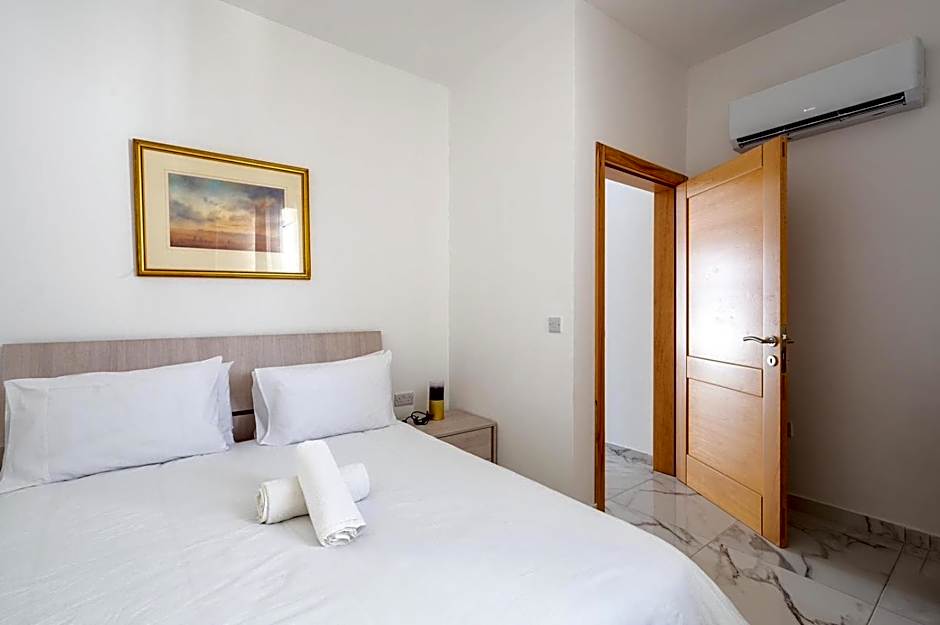 Msida Central Suites - EMMNIC Court