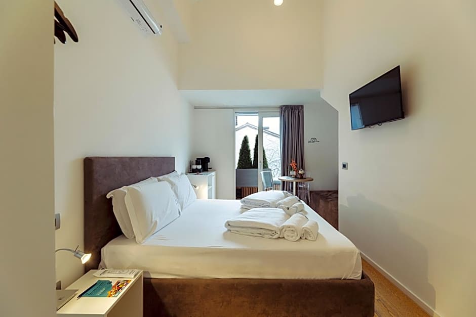 HEART OF TRENTO Loft & Rooms