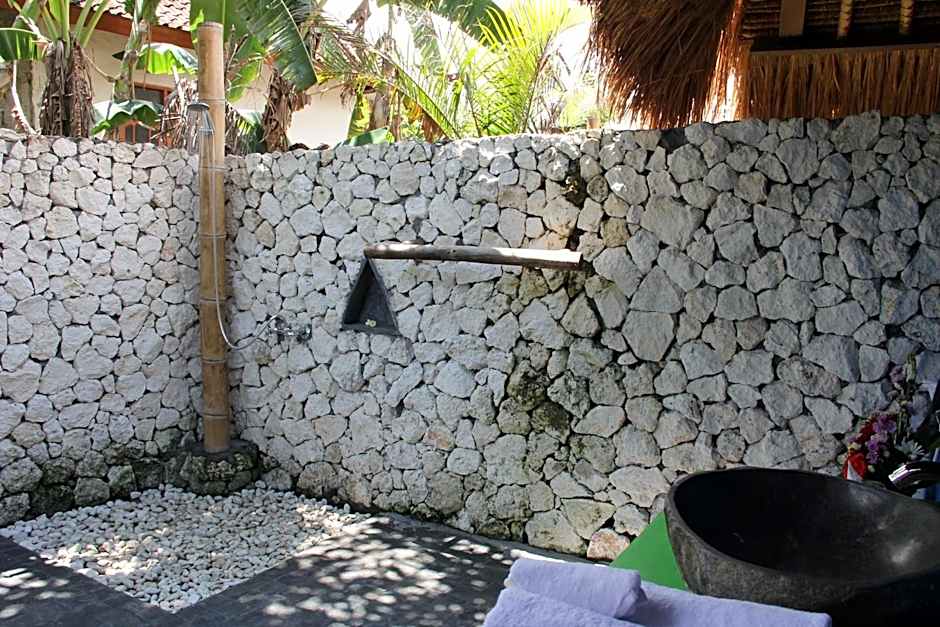 The Calmtree Bungalows